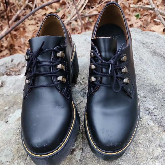 Dr Martens Leona Lug Sole Black Leather Women's Platform Shoes Size 8 - Picture 3 of 16